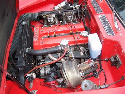 Clean Engine Bay.jpg and 